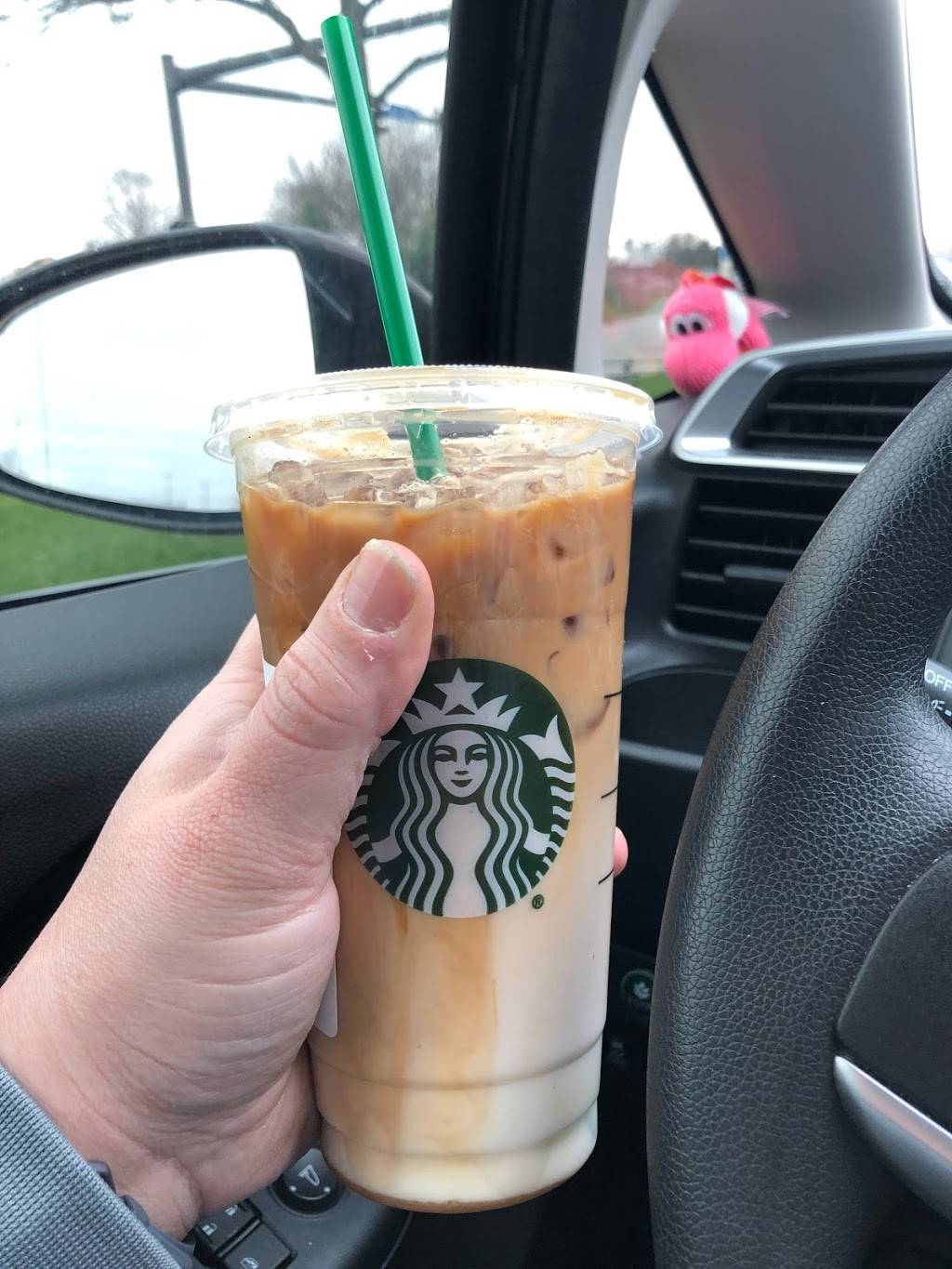 Starbucks | cafe | 3954 Morse Crossing, Columbus, OH 43219, USA | 6144765472 OR +1 614-476-5472