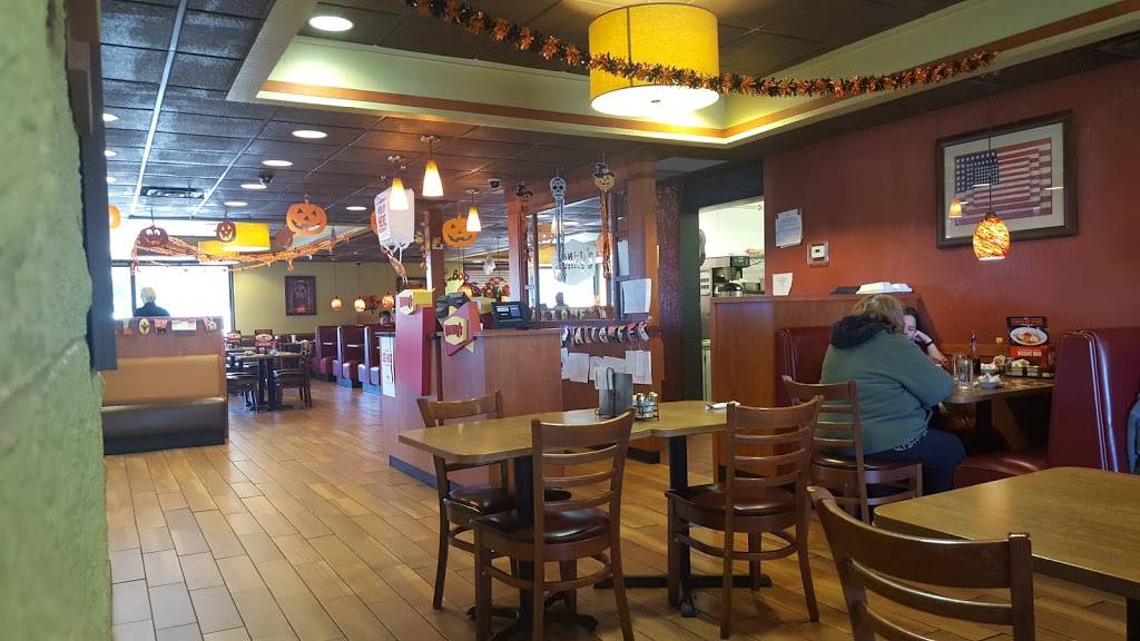 Dennys | restaurant | 1283 NY-300, Newburgh, NY 12550, USA | 8455646470 OR +1 845-564-6470