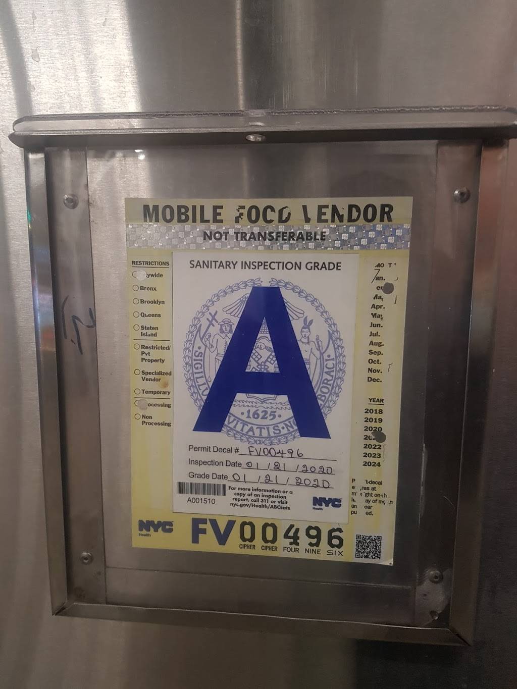 Medo Halal Food Cart | restaurant | 1520 3rd Ave, New York, NY 10028, USA | 6469206622 OR +1 646-920-6622