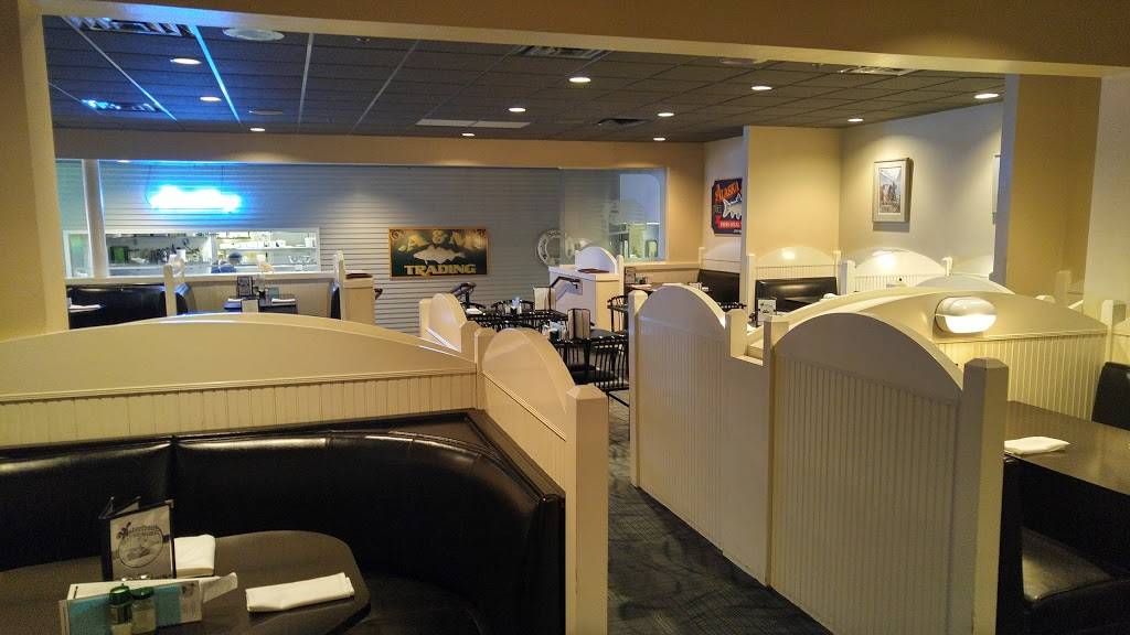 Waterfront Seafood Market | restaurant | 2900 University Ave, West Des Moines, IA 50266, USA | 5152235106 OR +1 515-223-5106