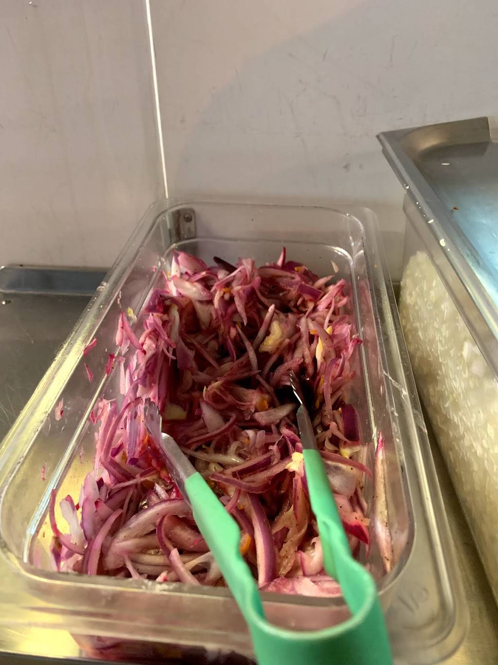 Mi Morenita taco truck | restaurant | 6743 Sepulveda Blvd, Van Nuys, CA 91406, USA | 8186191300 OR +1 818-619-1300