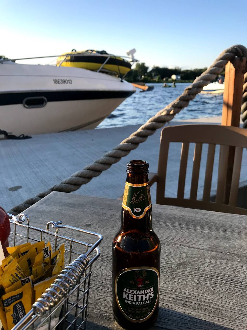 The Boathouse Restaurant | restaurant | Sir George-Étienne Cartier Pkwy, Ottawa, ON K1M 0A2, Canada | 6137445253 OR +1 613-744-5253