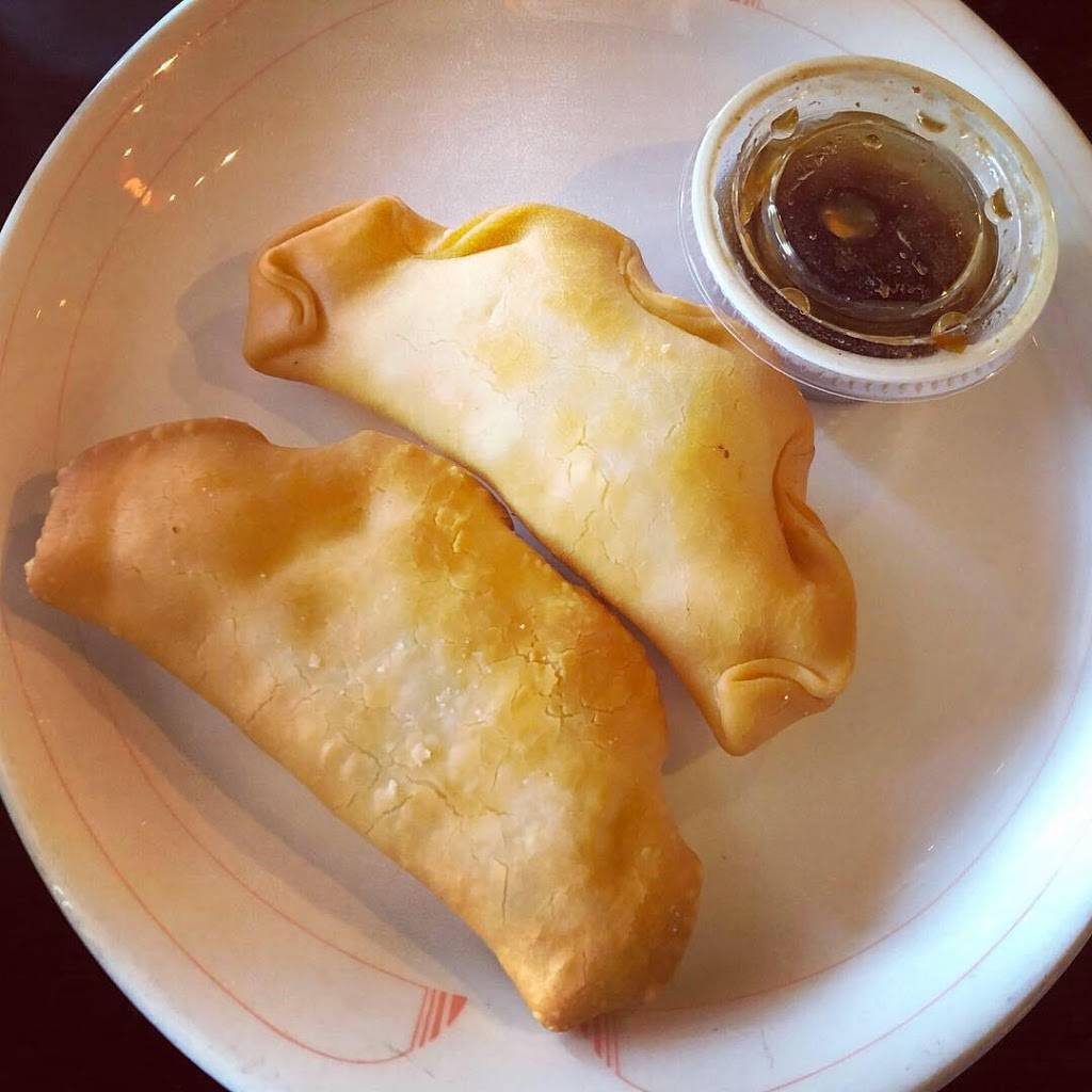 Curry in the Box - Fitchburg | restaurant | 3050 Cahill Main #4, Fitchburg, WI 53711, USA | 6082739100 OR +1 608-273-9100