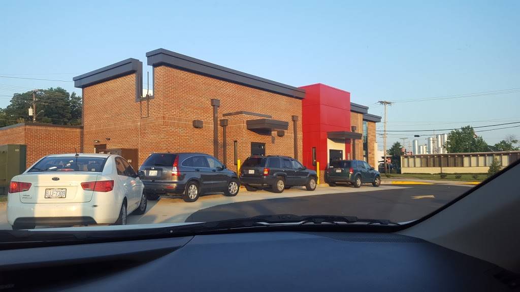 Wendys | restaurant | 2001 N Main St, High Point, NC 27262, USA | 3368858621 OR +1 336-885-8621