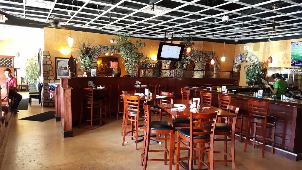 Anitas New Mexico Style Mexican Food | restaurant | 44305 Ice Rink Plaza, Ashburn, VA 20147, USA | 7037249870 OR +1 703-724-9870