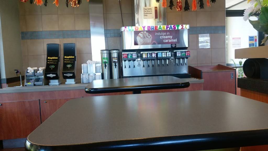 McDonalds | cafe | 11241 W 159th St, Orland Park, IL 60467, USA | 7084033566 OR +1 708-403-3566