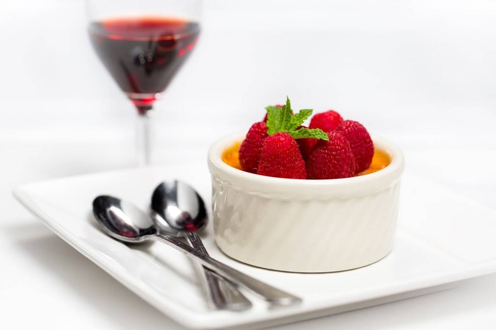 Cottonwood Restaurant & Bar | restaurant | 10142 Rue Hilltop, Truckee, CA 96161, USA | 5305875711 OR +1 530-587-5711