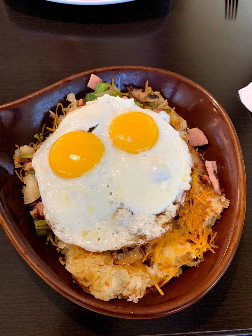 Nicks Country Oven | restaurant | 511 W 14 Mile Rd, Clawson, MI 48017, USA | 2488507289 OR +1 248-850-7289