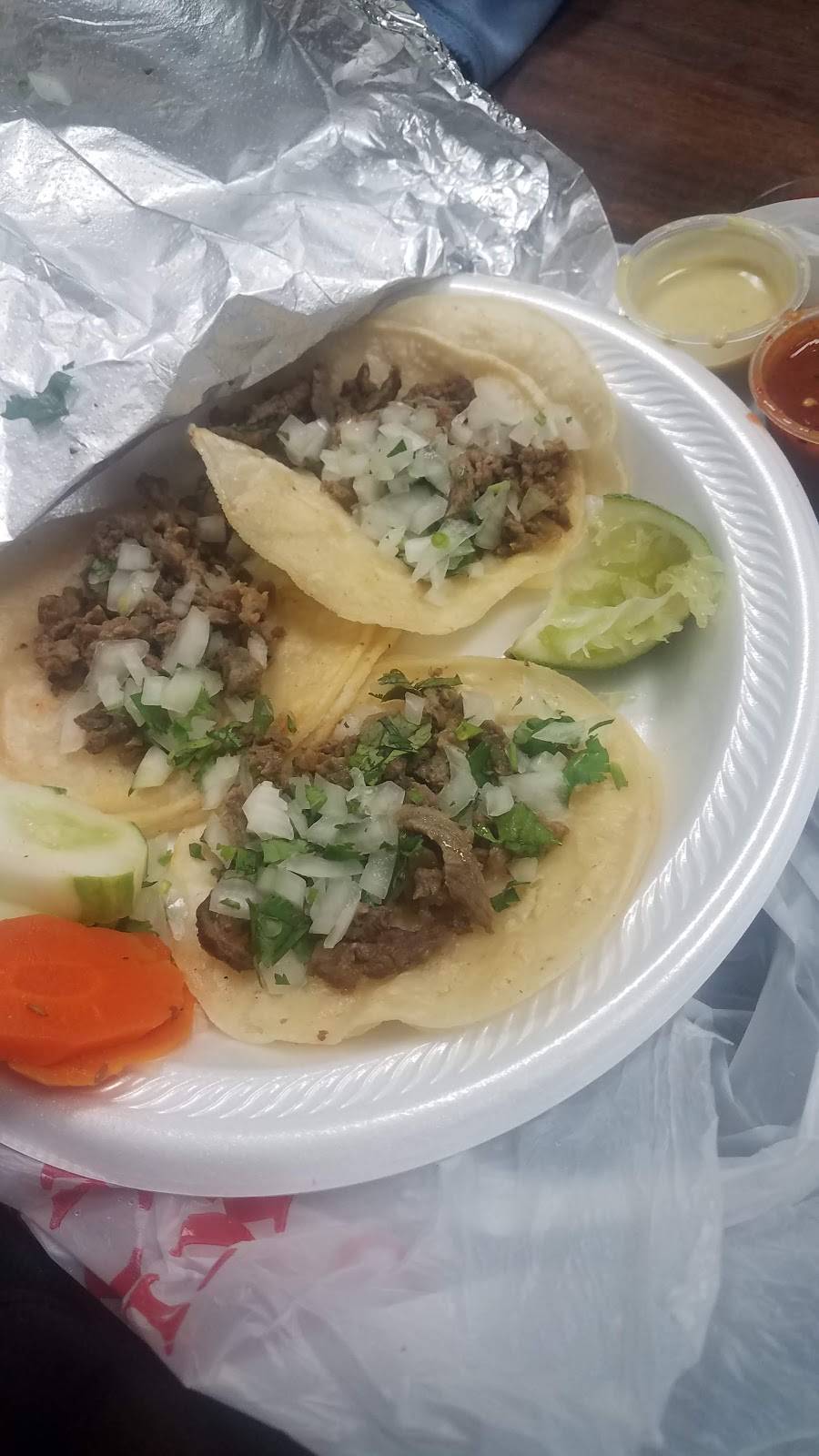 El Burrito Expess | restaurant | 1675 Madison Ave, Memphis, TN 38104, USA | 9014289626 OR +1 901-428-9626