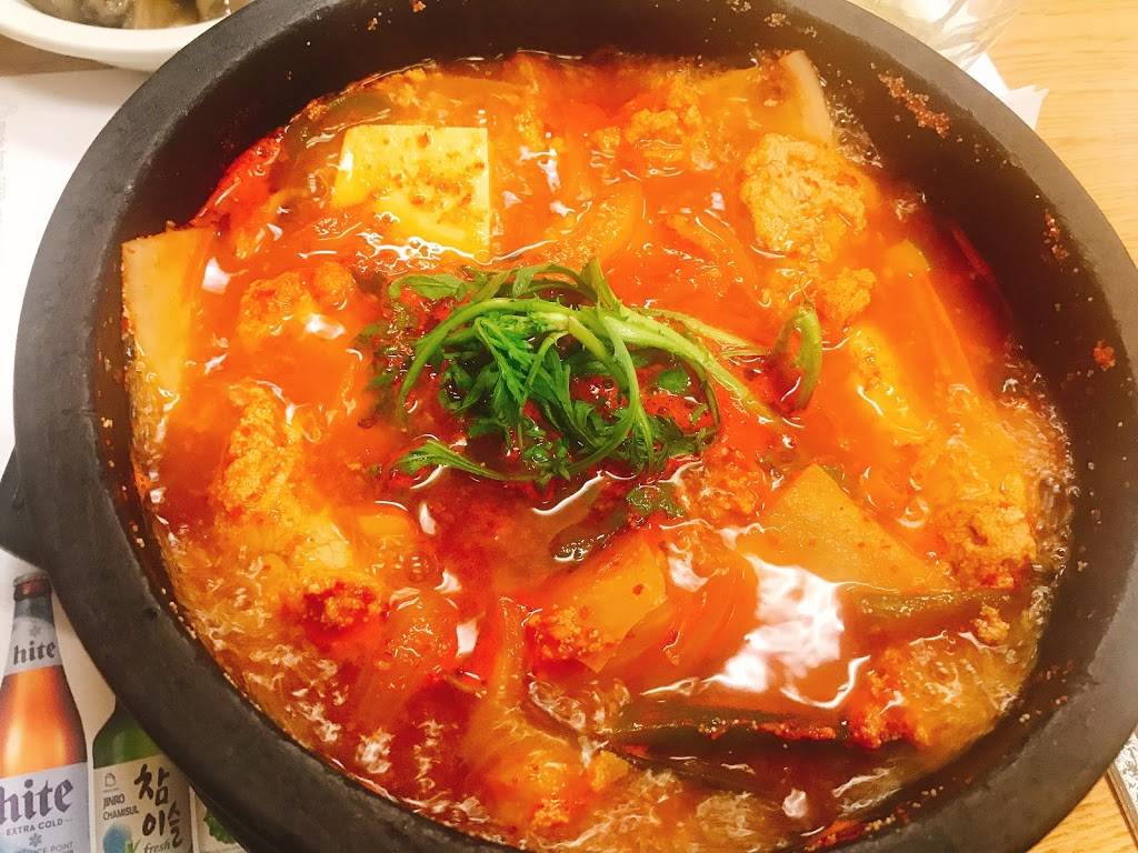 Evergreen Restaurant | restaurant | 17621 Sherman Way, Van Nuys, CA 91406, USA | 8187080099 OR +1 818-708-0099