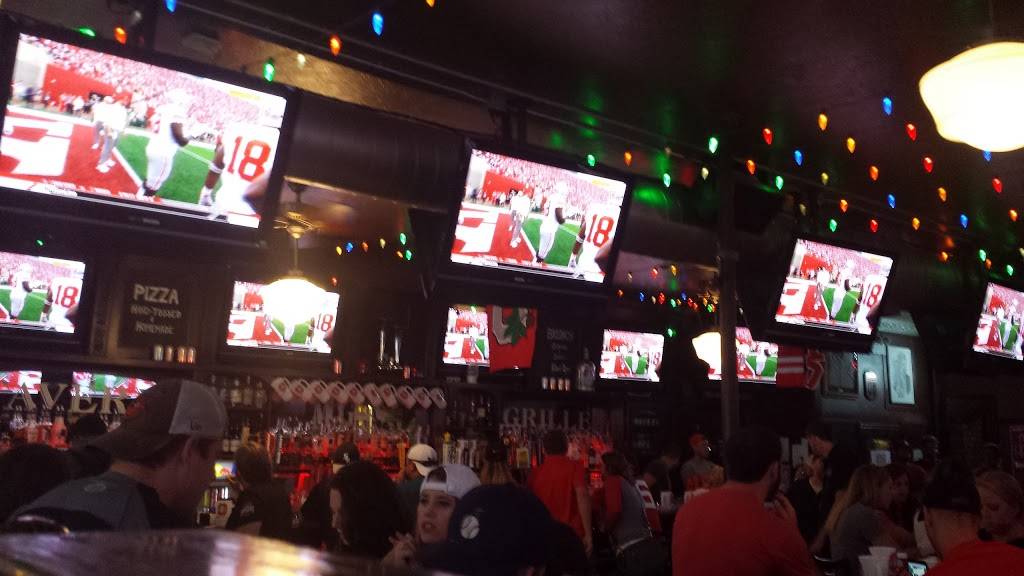 McGees Tavern & Grille | night club | 950 W Webster Ave, Chicago, IL 60614, USA | 7735498200 OR +1 773-549-8200