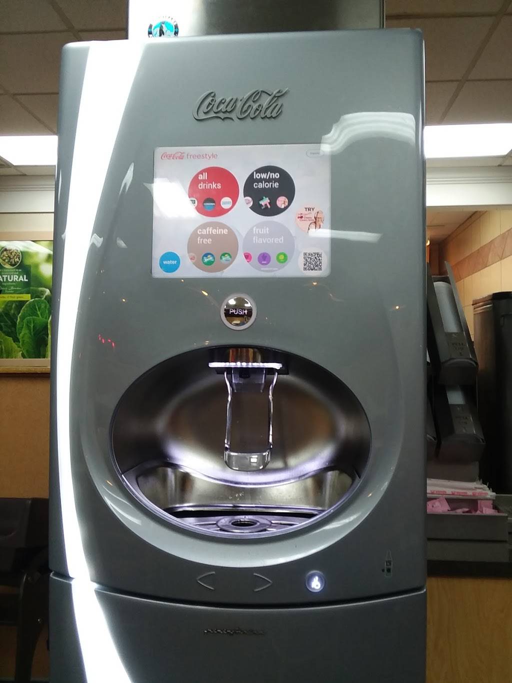 Wendys | restaurant | 2817 Pendleton Ave, Anderson, IN 46012, USA | 7656498270 OR +1 765-649-8270