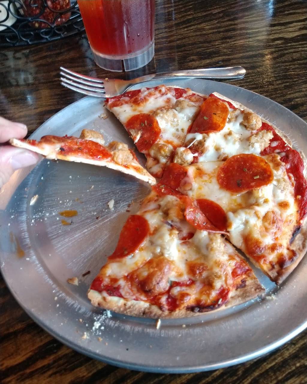 Garbos Pizzeria | restaurant | 2101 W Chesterfield St, Springfield, MO 65807, USA | 4178839010 OR +1 417-883-9010