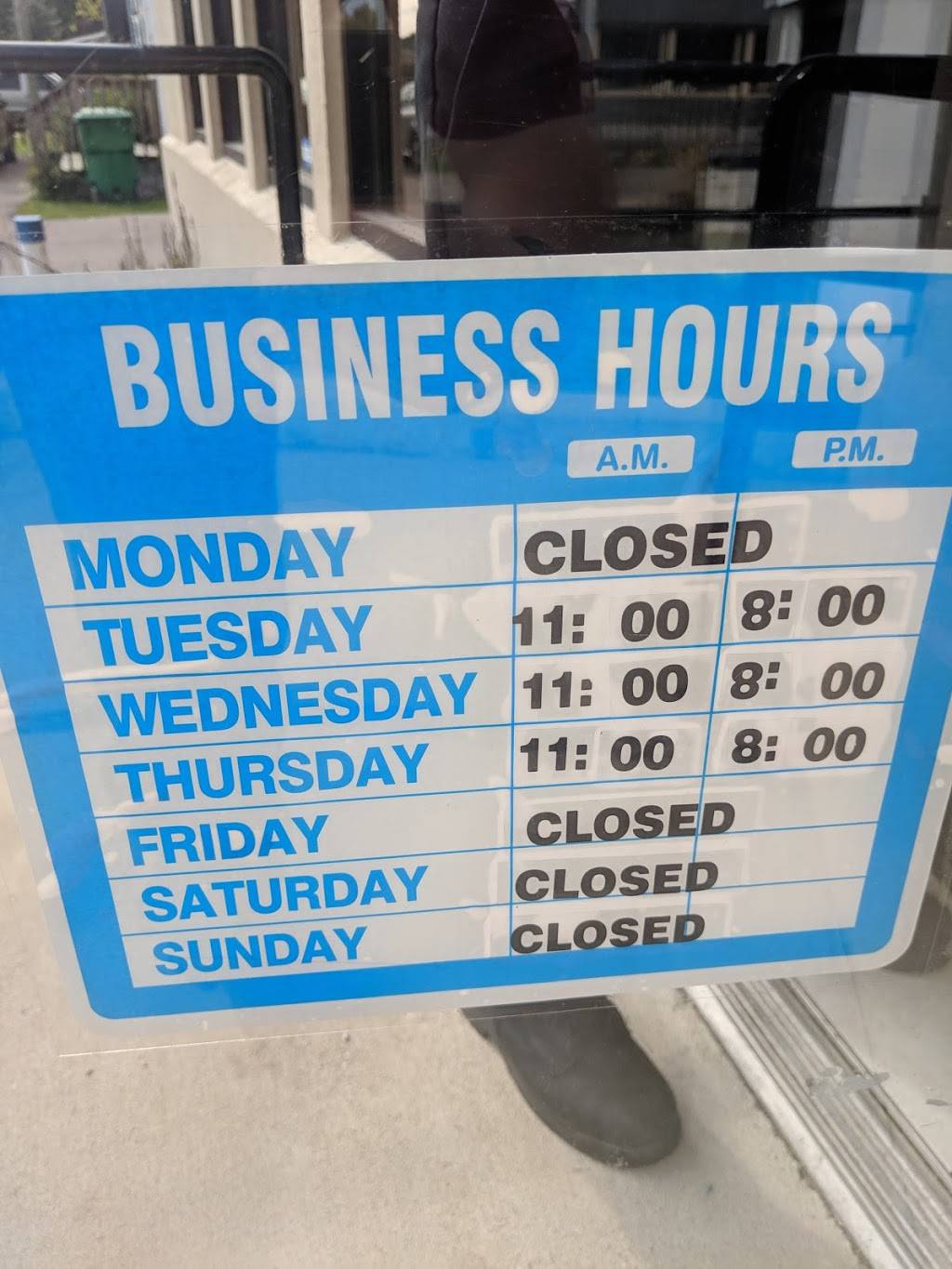 Chicken Coop Restaurant | restaurant | 50741 IN-933, South Bend, IN 46637, USA | 5748553299 OR +1 574-855-3299