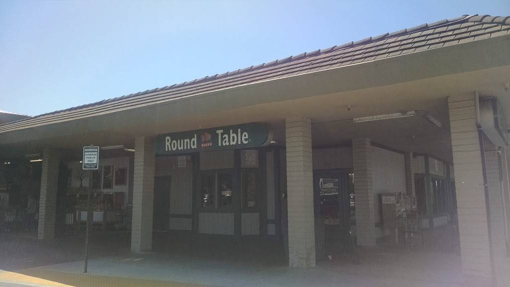 Round Table Pizza | meal delivery | 550 Montecito Center, Santa Rosa, CA 95405, USA | 7075381777 OR +1 707-538-1777