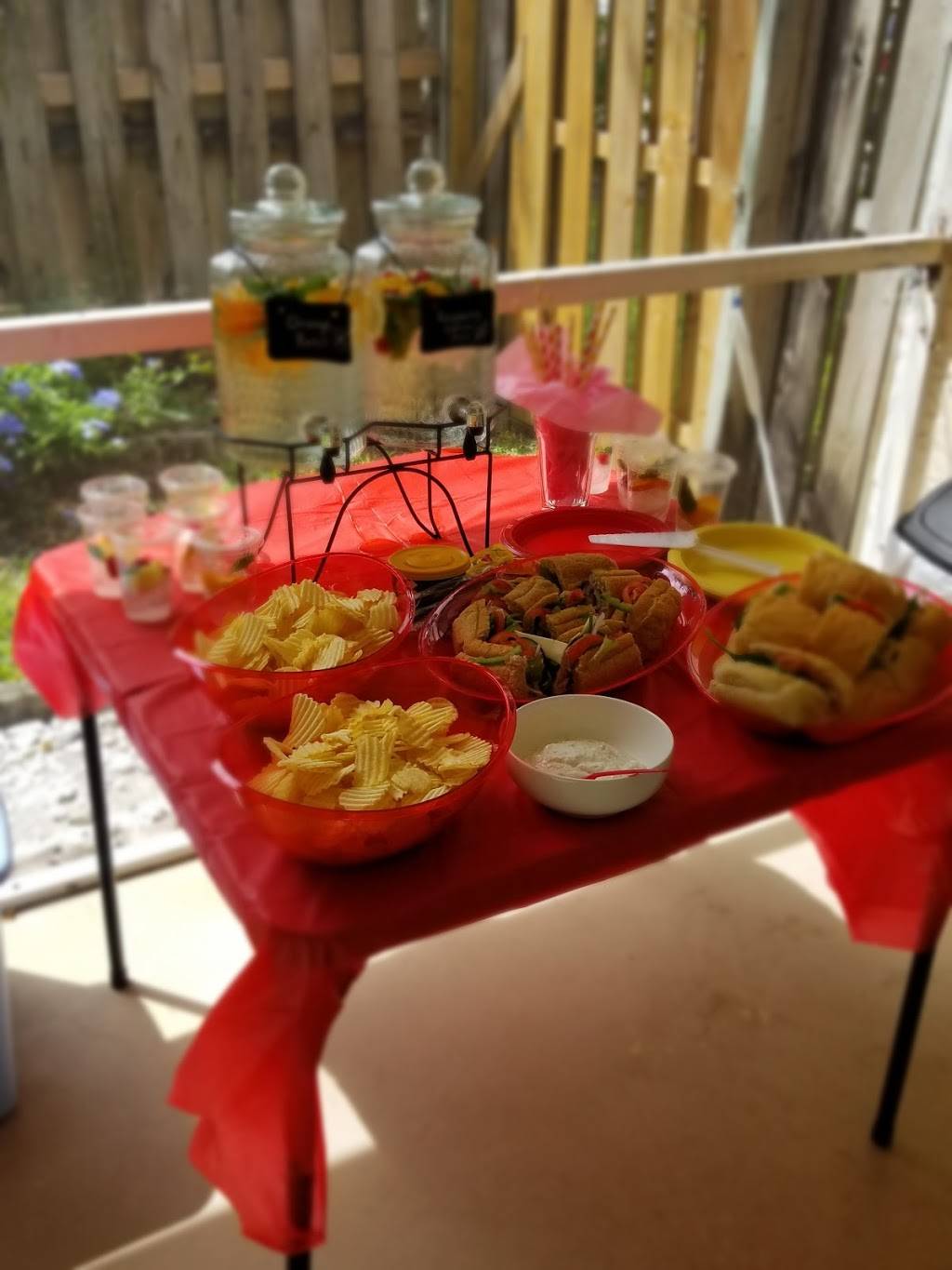 Subway | restaurant | 900 Linton Blvd, Delray Beach, FL 33444, USA | 5613307442 OR +1 561-330-7442