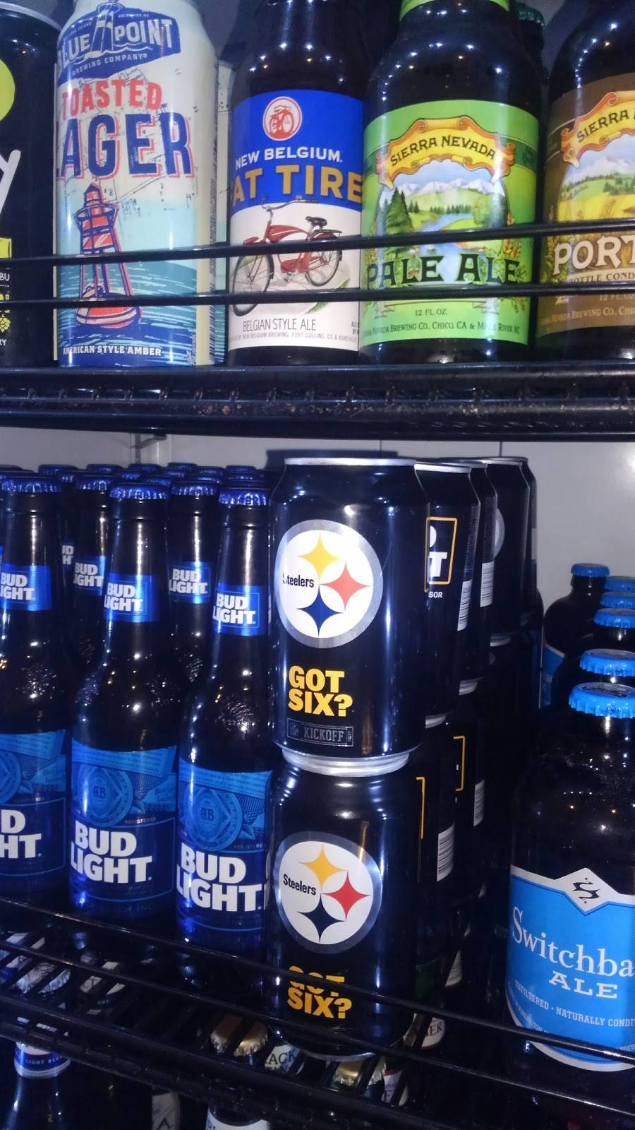 Deweys Public House | restaurant | 16 Depot St, Dalton, MA 01226, USA | 4136840900 OR +1 413-684-0900