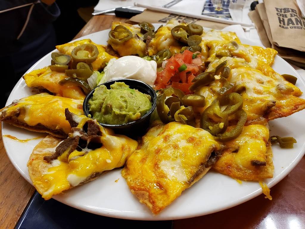 Chilis Grill & Bar | restaurant | Miami International Airport Concourse G Terminal, 4200 NW 36th St 2nd Level, Miami, FL 33122, USA | 3058694830 OR +1 305-869-4830