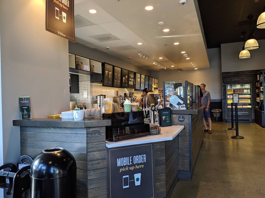 Starbucks | cafe | 17135 Camino Del Sur #105, San Diego, CA 92127, USA | 4422570738 OR +1 442-257-0738