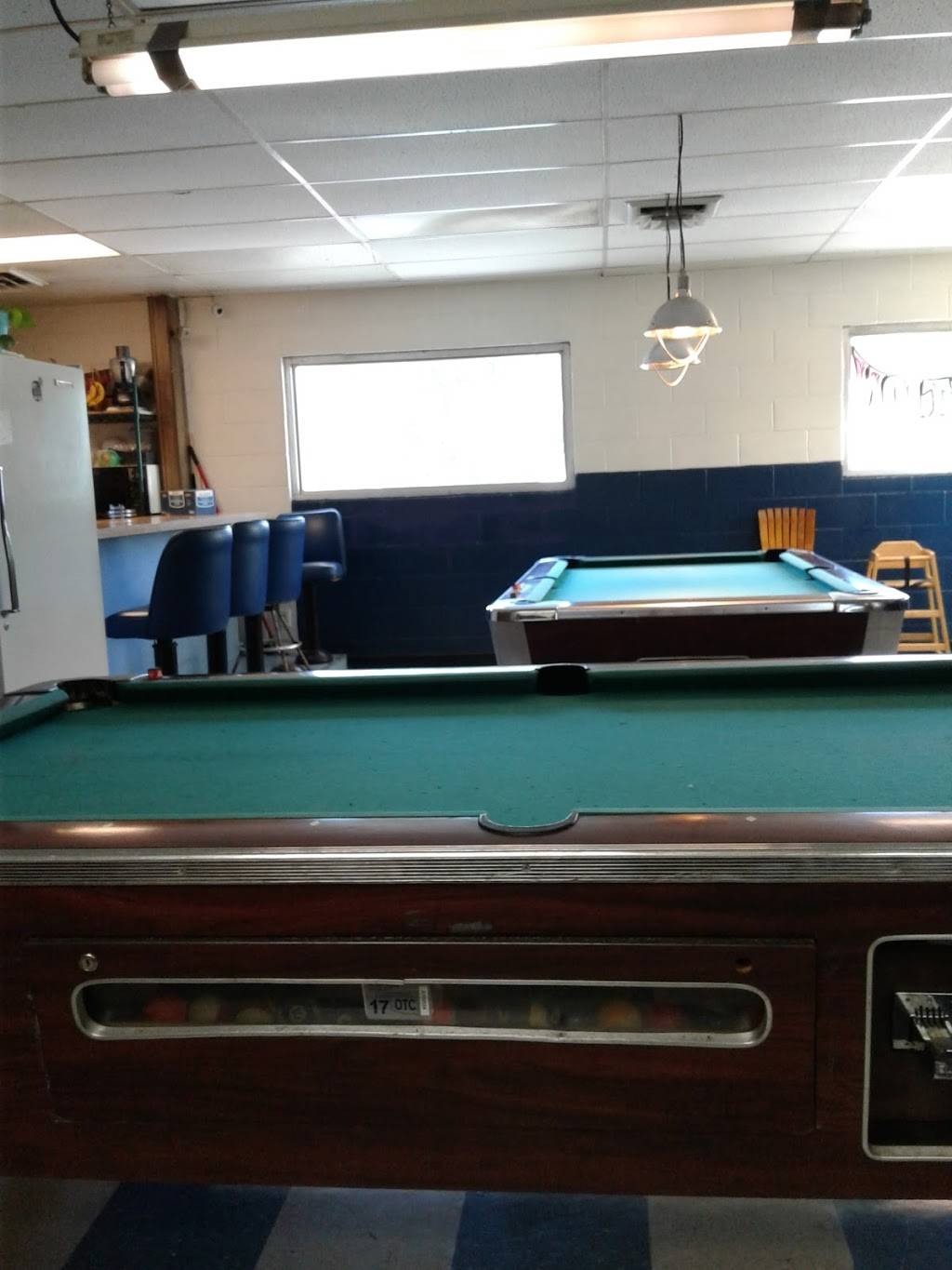 The Dam Grill | restaurant | 206 Main St, Disney, OK 74340, USA | 9184354900 OR +1 918-435-4900