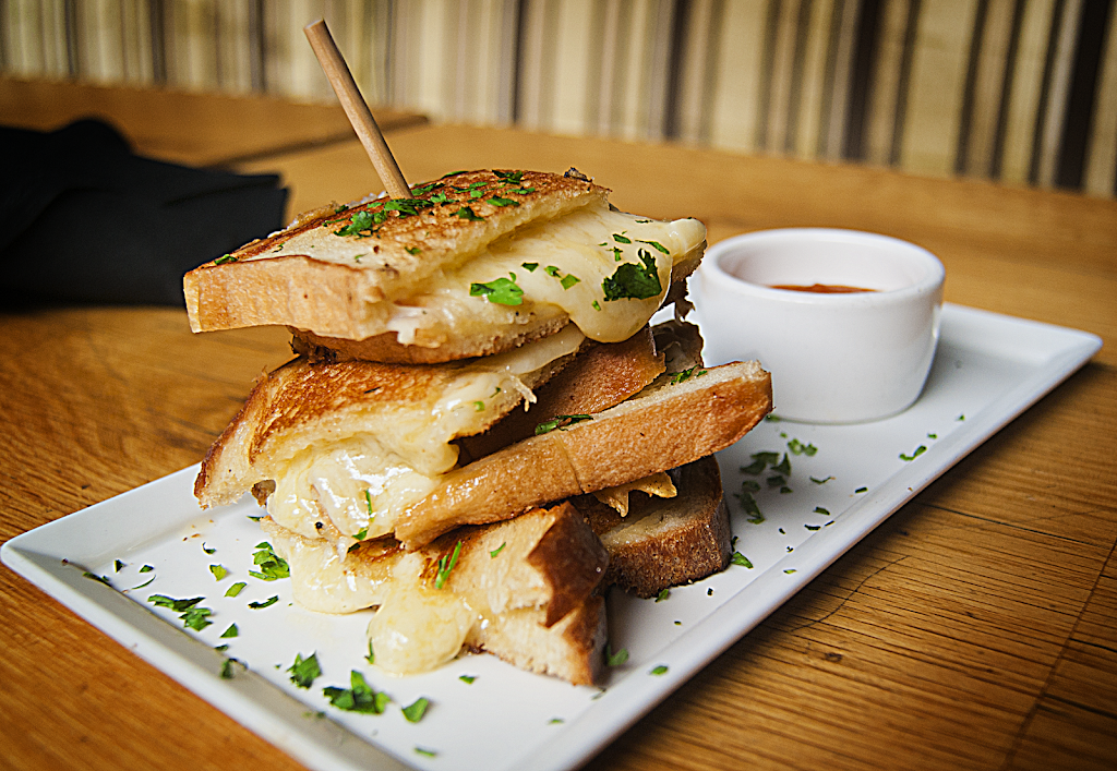 Mesa | night club | 725 Baker St, Costa Mesa, CA 92626, USA | 7145576700 OR +1 714-557-6700