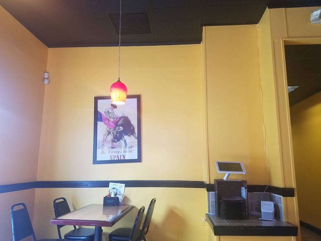 Jalapa Mexican Grill | restaurant | 929 Main St, Millis, MA 02054, USA | 5083760101 OR +1 508-376-0101