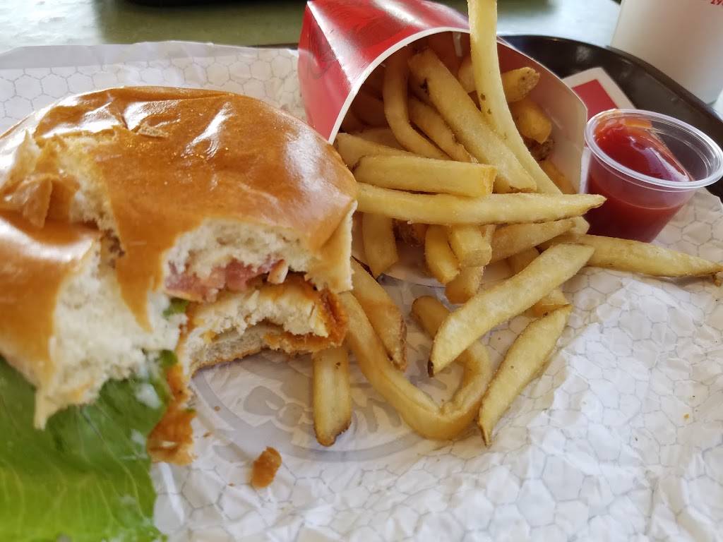 Wendys | restaurant | 10710 Page Ave, St. Louis, MO 63132, USA | 3144239605 OR +1 314-423-9605