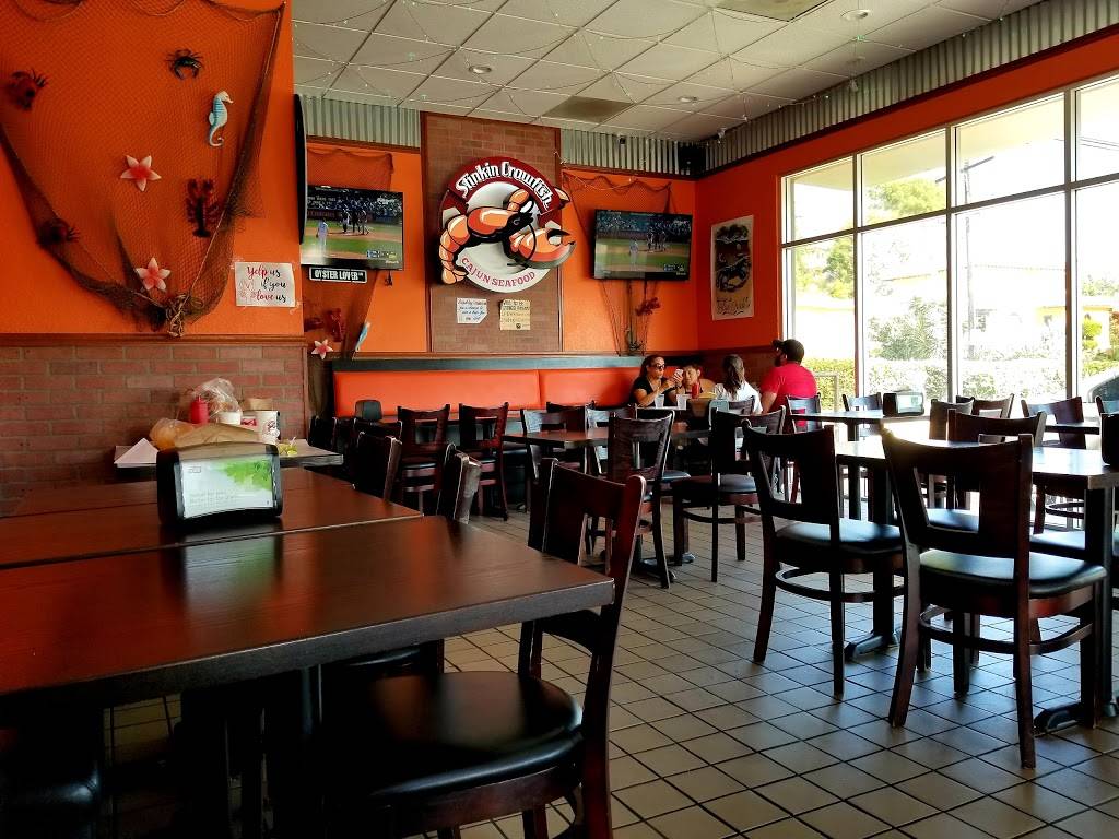 Stinkin Crawfish of Whittier | restaurant | 10807 Beverly Blvd g, Whittier, CA 90601, USA | 5624568088 OR +1 562-456-8088