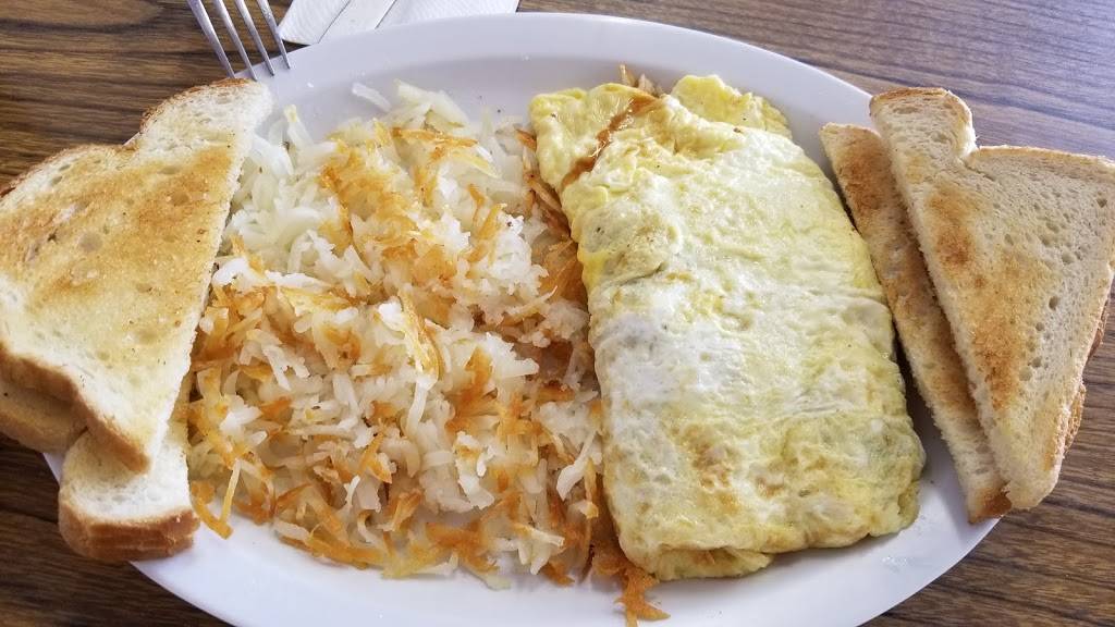 Happy Hot Dog | meal takeaway | 10601 MacArthur Blvd, Oakland, CA 94605, USA | 5106355191 OR +1 510-635-5191