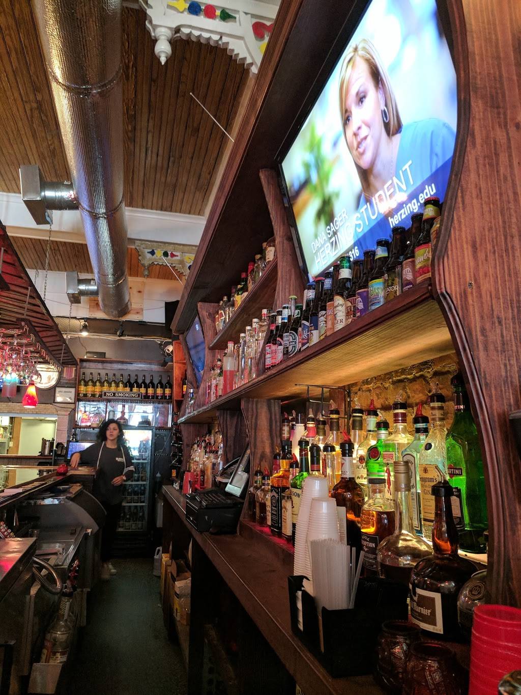 Big Pie Pizza | restaurant | 407 Baronne St, New Orleans, LA 70112, USA | 5042188656 OR +1 504-218-8656