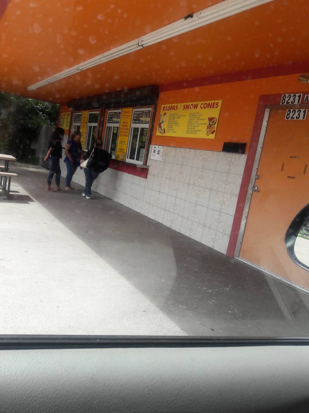 Refresqueria Cancun | meal takeaway | 8229 Howard Dr, Houston, TX 77017, USA | 8324565999 OR +1 832-456-5999