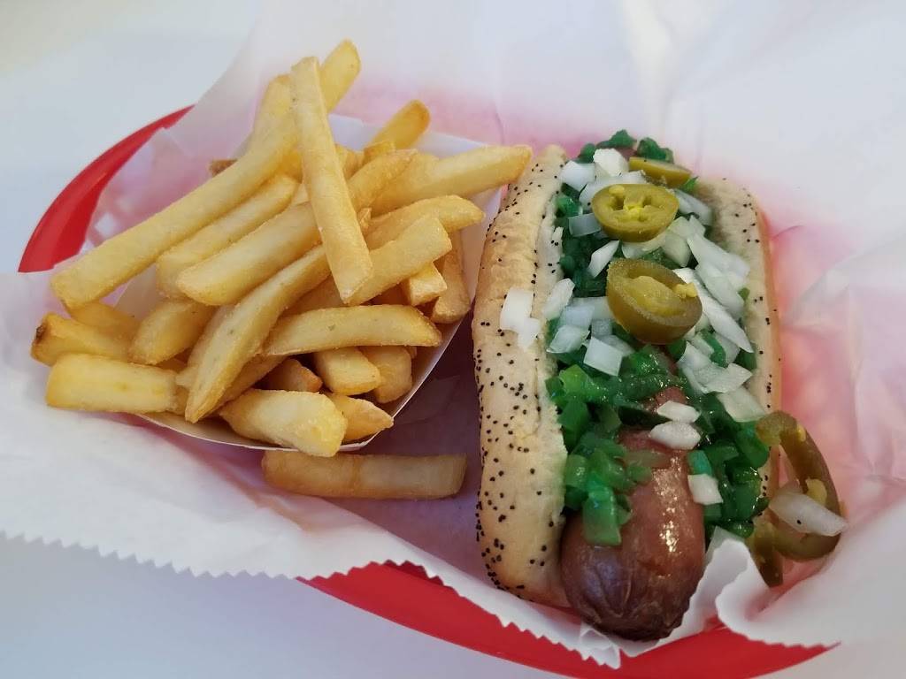 Willys Wieners | restaurant | 103A E Dakin Ave, Kissimmee, FL 34741, USA | 4072017916 OR +1 407-201-7916