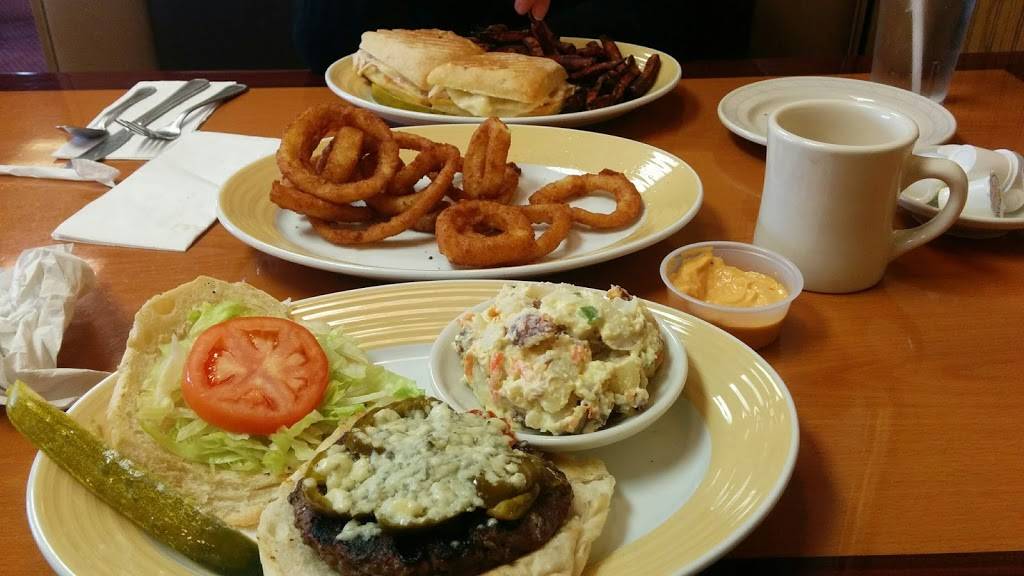 Raspberries Cafe of Rome | restaurant | 1700 N James St, Rome, NY 13440, USA | 3153361111 OR +1 315-336-1111