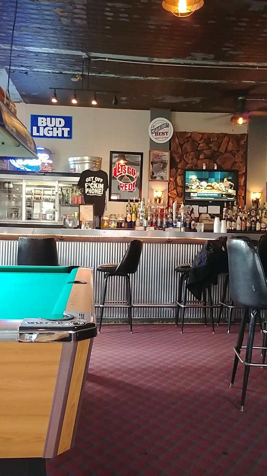 Bears Den | restaurant | 206 Lake St, Pepin, WI 54759, USA | 7154423451 OR +1 715-442-3451