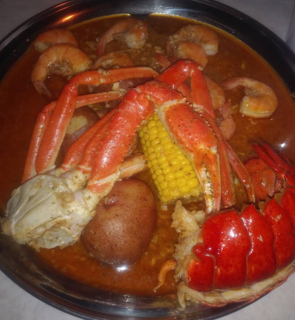 Red Crab - Juicy Seafood | restaurant | 852 Saxon Blvd, Orange City, FL 32763, USA | 3862185736 OR +1 386-218-5736