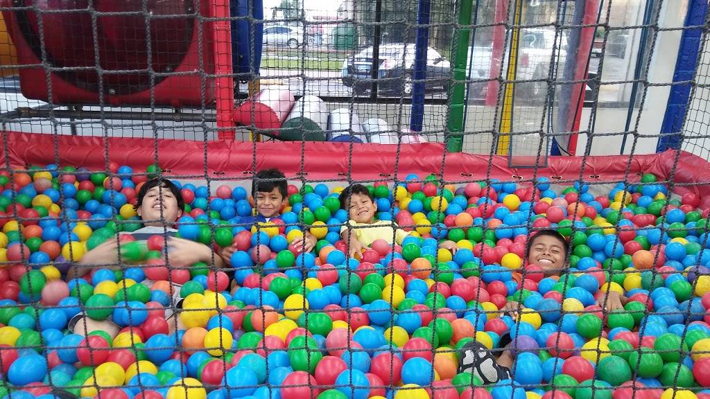 Dairy Queen | restaurant | 514 Center St, Deer Park, TX 77536, USA | 2814760063 OR +1 281-476-0063