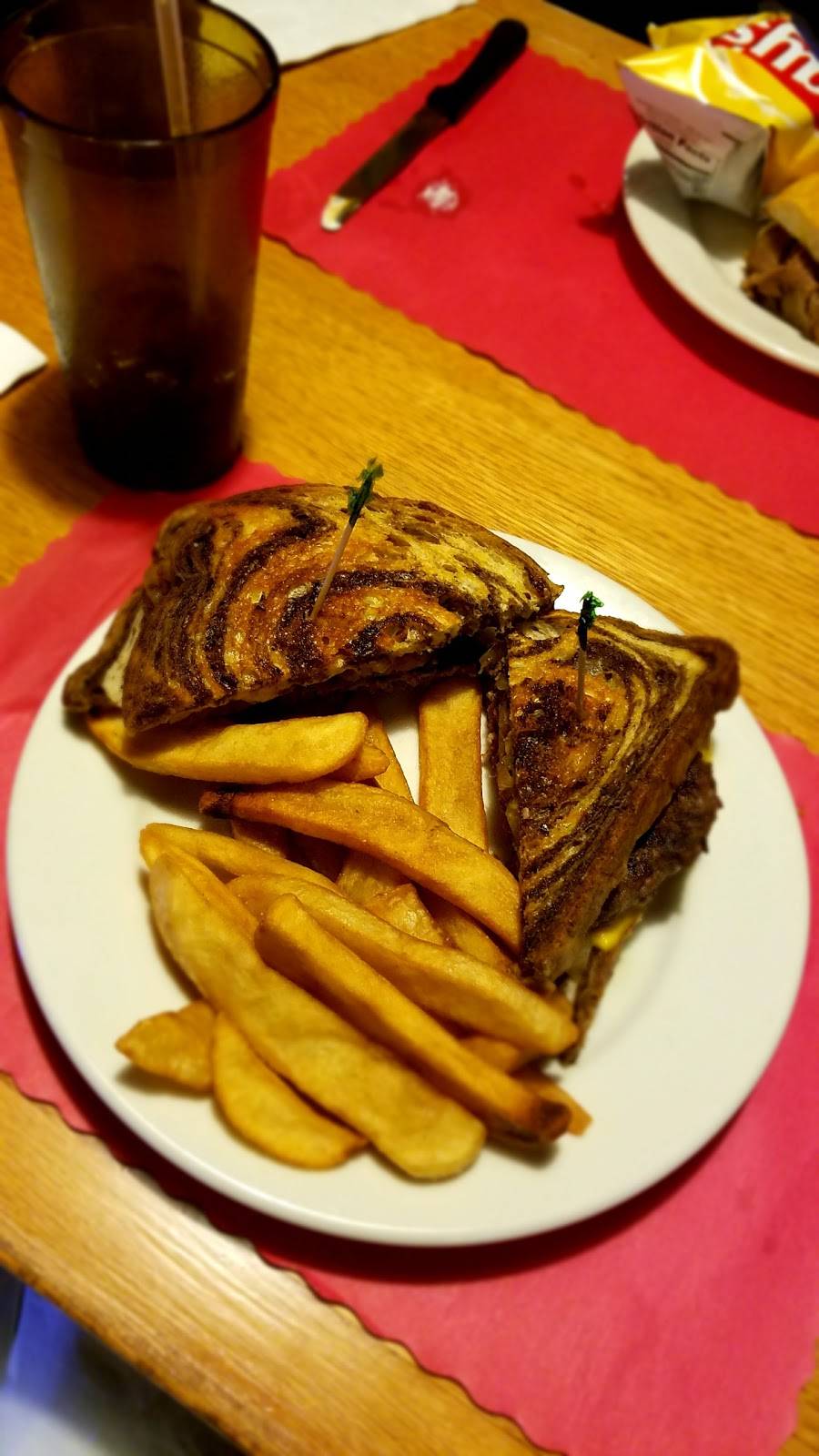 Ashleys of Rockledge | restaurant | 1609 US-1, Rockledge, FL 32955, USA | 3216366430 OR +1 321-636-6430