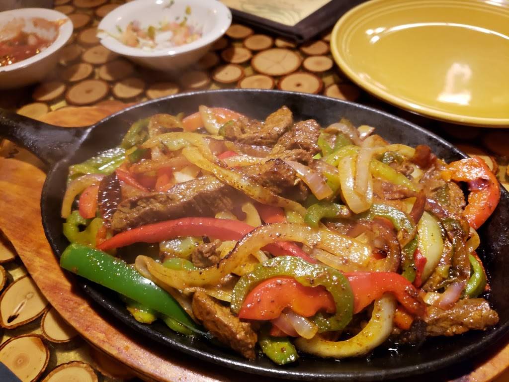 Casa Patron | restaurant | 805 NE 65th St, Seattle, WA 98115, USA | 2069237680 OR +1 206-923-7680