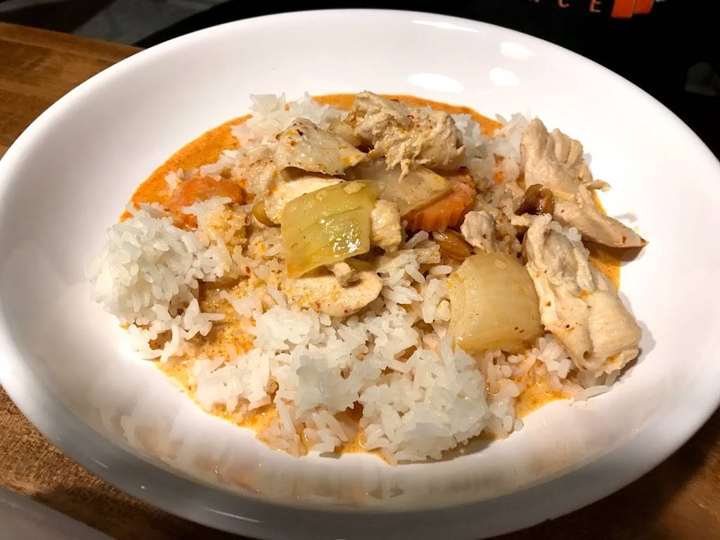 Thai Thai Cuisine | restaurant | 108 Osterville Dr, Holly Springs, NC 27540, USA | 9193035700 OR +1 919-303-5700