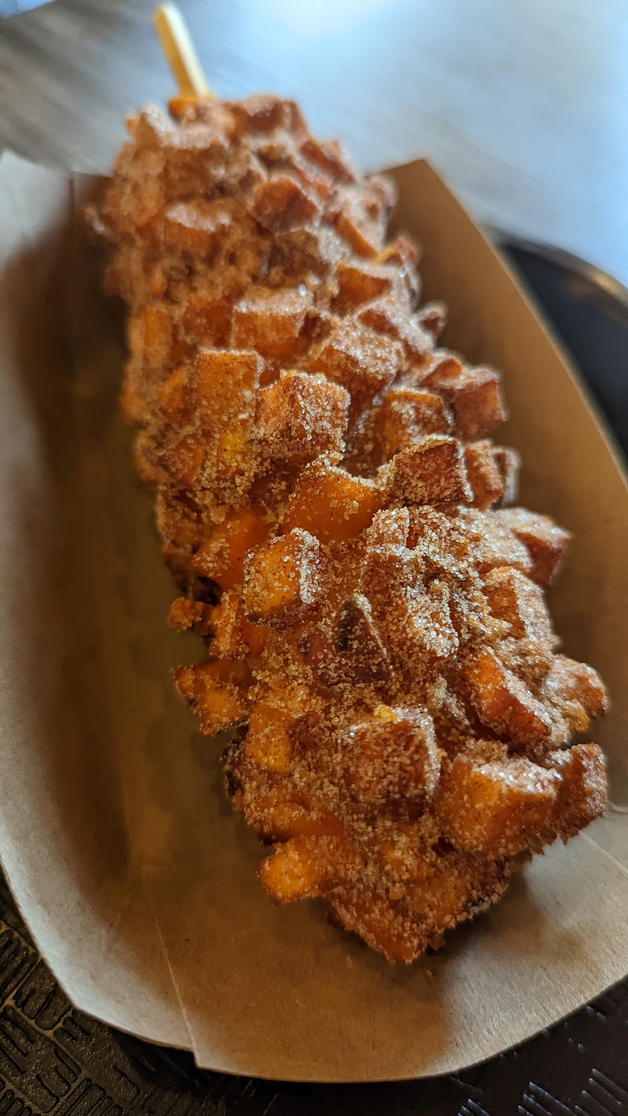 Kong Dog | restaurant | 2411 N Clark St, Chicago, IL 60614, USA | 7737709161 OR +1 773-770-9161