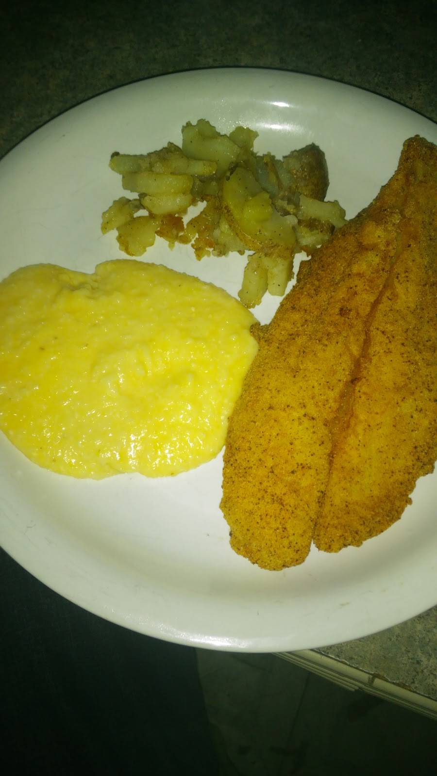 Food Therapy Restaurant And Catering | restaurant | 423 W Washington St, New Castle, PA 16101, USA | 7247615202 OR +1 724-761-5202