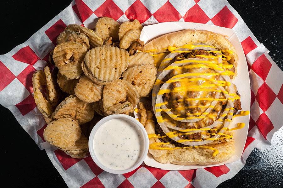 Flos Burger Diner | restaurant | 19322 E Admiral Pl, Catoosa, OK 74015, USA | 9187394858 OR +1 918-739-4858