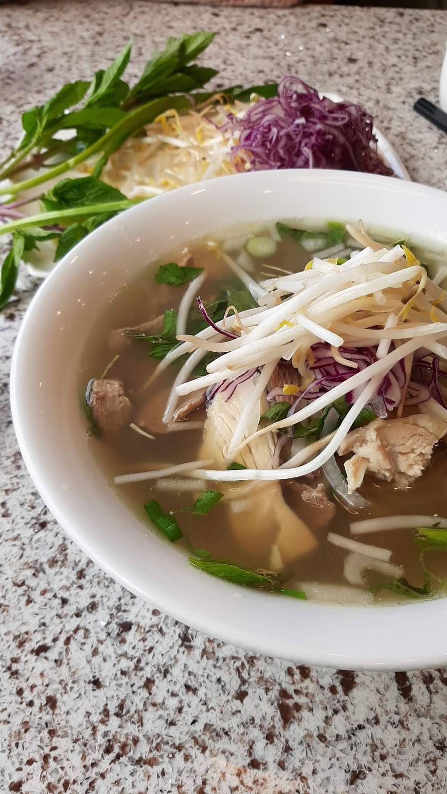 Pho Sunrise | restaurant | 1400 Ottawa St S, Kitchener, ON N2E 4E2, Canada | 5195792016 OR +1 519-579-2016
