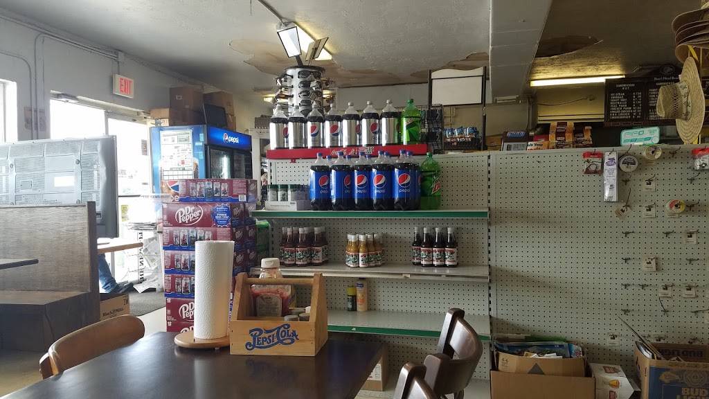 Alva Village Market Pizza Subs and more | meal takeaway | 18500 Palm Beach Blvd, Alva, FL 33920, USA | 2397289906 OR +1 239-728-9906