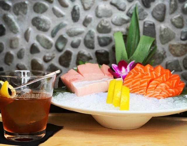 The Blue Fish Sugar Land | restaurant | 16535 Southwest Fwy Ste. 2510, Sugar Land, TX 77479, USA | 2818843474 OR +1 281-884-3474