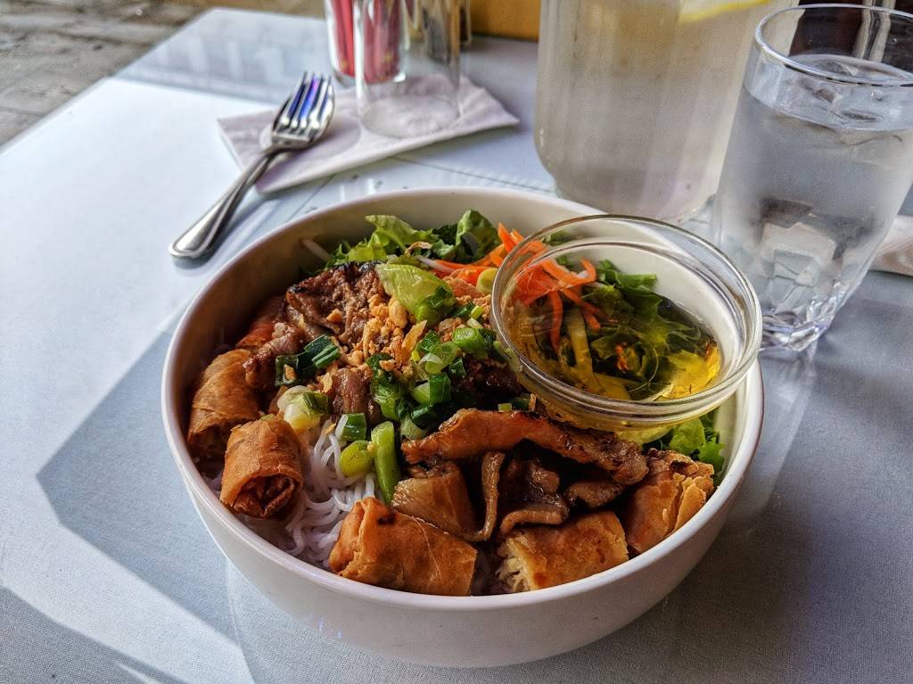 Phuong Nam | restaurant | 1615 Clay St, Oakland, CA 94612, USA | 5106639811 OR +1 510-663-9811