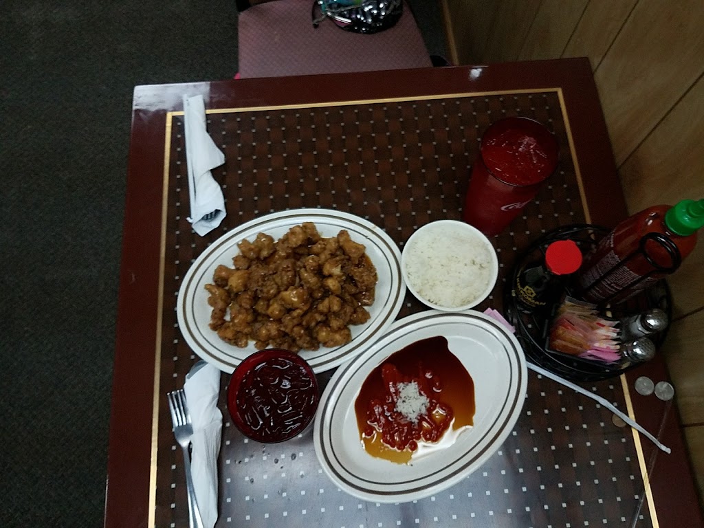 China | restaurant | 700 S Main St, Hugoton, KS 67951, USA | 6205442220 OR +1 620-544-2220