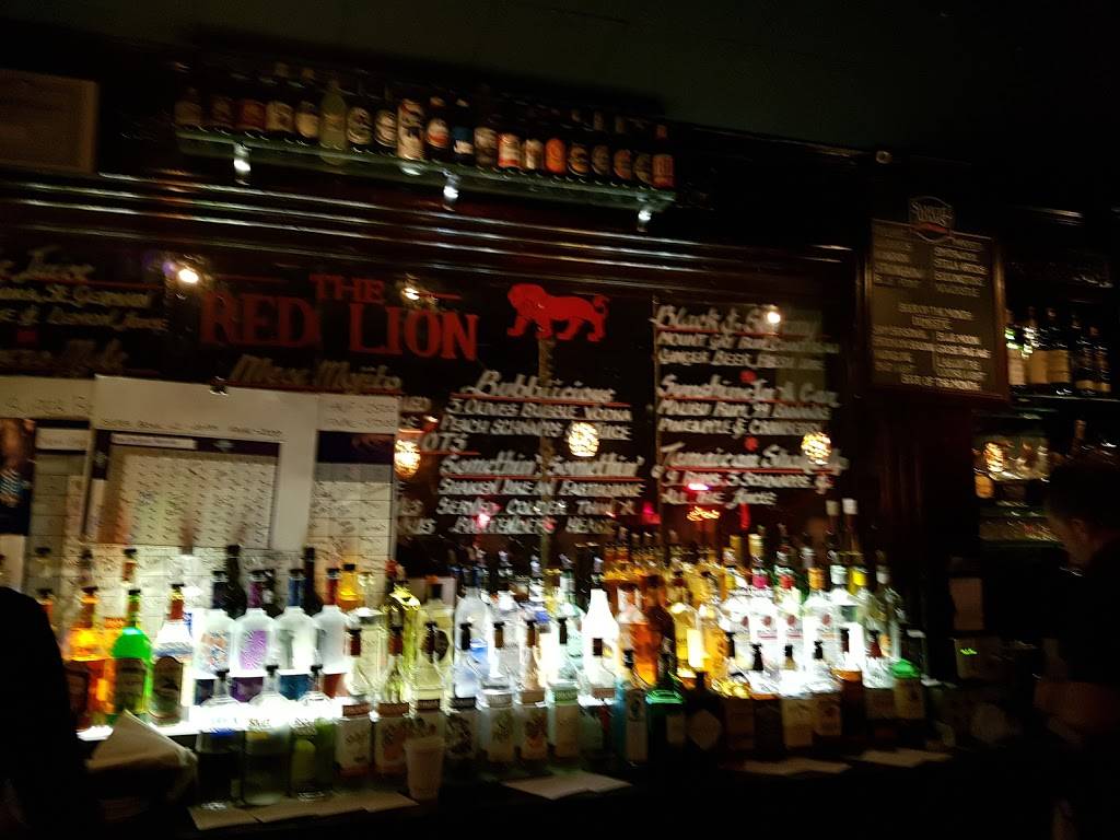 The Red Lion | restaurant | 151 Bleecker St, New York, NY 10012, USA | 2122609797 OR +1 212-260-9797
