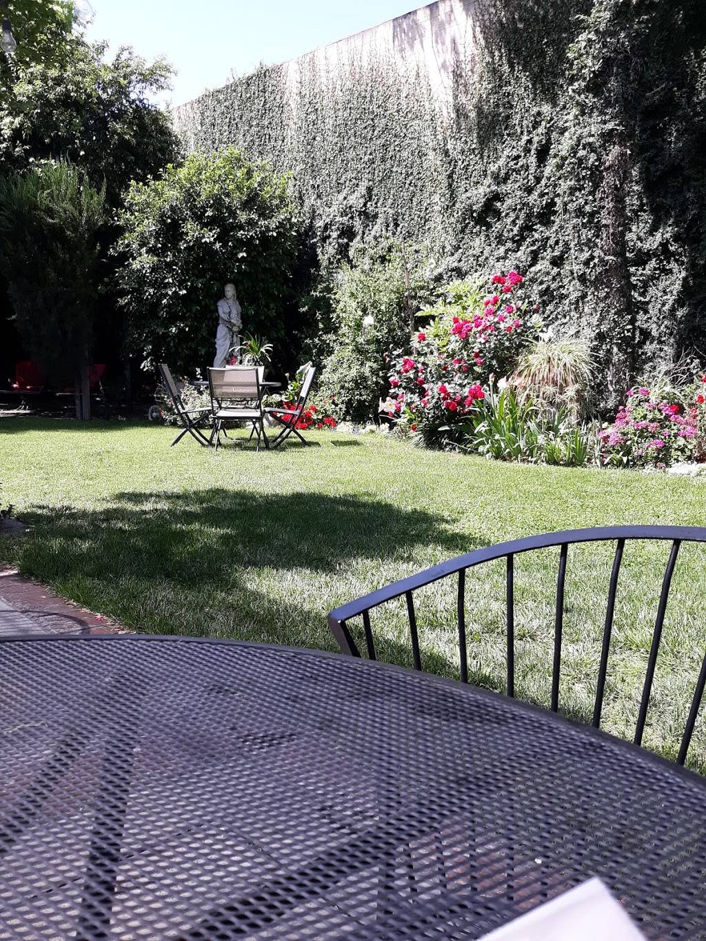 Watsons Veggie Garden | restaurant | 615 W Main St, Visalia, CA 93291, USA | 5596357355 OR +1 559-635-7355