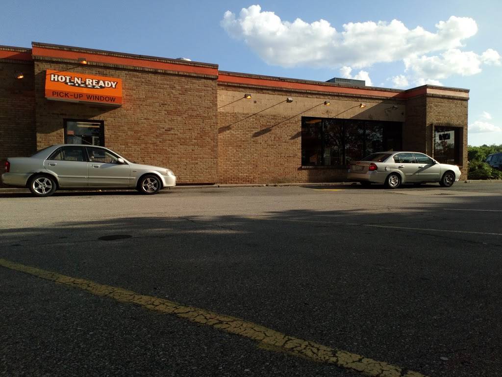 Little Caesars Pizza | meal takeaway | 9633 Telegraph Rd, Taylor, MI 48180, USA | 3132913370 OR +1 313-291-3370
